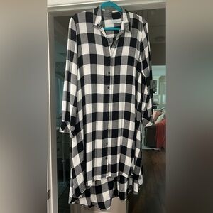 Time and Tru Black and White Plaid Shirt